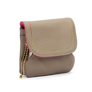 Porte-monnaie avec chaîne en cuir de vachette véritable avec logo personnalisé pour les femmes Mini sac en <span class=keywords><strong>or</strong></span> de grande capacité Rangement de pièces à la mode - Product Image 5
