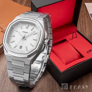 Fabricant de Montres en Gros Personnalisées Classiques Carrées, Montres Homme Étanche en Acier Inoxydable à Quartz Japonais avec Date et Coffret - Product Image 1