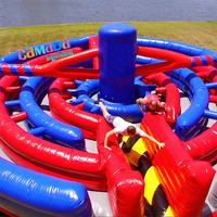 Jeux gonflables : Labyrinthe rotatif, jeu Wipe Out, arène d'obstacles mécaniques colorée avec barres de joute rotatives pour la location d'événements