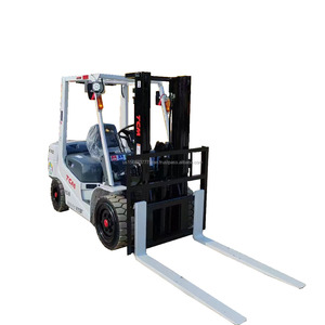 Chariot élévateur TCM 2 tonnes 3 tonnes 3,5 tonnes 4 tonnes Capacités Chariot élévateur d'occasion en vente Chariot élévateur diesel Moteur diesel d'origine portable - Product Image 1