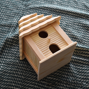 Sıcak satış asılı özelliği şık oturma odası aksesuarı sürdürülebilir ahşap Birdhouses moda stil standı kuş - Product Image 3