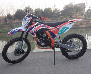 DB017 Motocicleta Todoterreno de 200cc, Marca STRONG, Venta al Por Mayor, Certificación CE de Fábrica, Arranque por Cadena, Freno de Disco, Carga Máxima 120kg, Nueva - Product Image 2