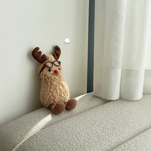 Jouet en peluche de Noël Jc, <span class=keywords><strong>renne</strong></span> amusant, jouet en peluche confortable, jouet mignon en forme de cacahuète, cadeau - Product Image 3