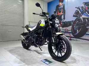 Motocicleta Benelli Leoncino <span class=keywords><strong>250</strong></span> Retro Cruiser Pequeña para Entusiastas de las Motos - Product Image 6