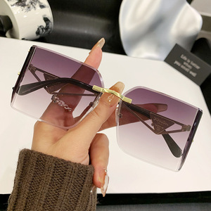 Hollowed Out Frameless <b>Sunglasses</b> Large Square UV400 PC Lens Unisex Fashionable Sun Shades - Product Image 1
