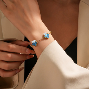 Bracelet trèfle à quatre feuilles <span class=keywords><strong>en</strong></span> <span class=keywords><strong>pierre</strong></span> <span class=keywords><strong>naturelle</strong></span> unisexe, luxe léger, sensation haut de gamme, <span class=keywords><strong>bijoux</strong></span> transfrontaliers très demandés <span class=keywords><strong>en</strong></span> gros - Product Image 3