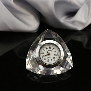 Reloj de Mesa de Cristal en Oferta / Reloj de Cristal Económico para Recuerdo de Boda - Product Image 1