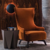 Fauteuil de salon et chaise de détente de luxe de style Mid-Century Modern Belgravia, design modulaire capitonné en bois pour salon, chambre et appartement