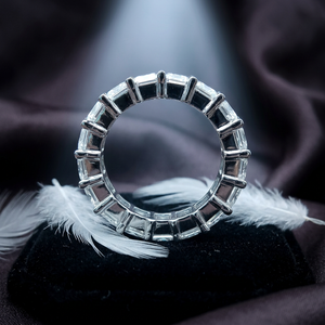Bague de fiançailles et de mariage classique en or massif 14 carats de luxe, sertie de diamants de laboratoire taille princesse VVS, 2 carats, certifiée IGI - Product Image 6