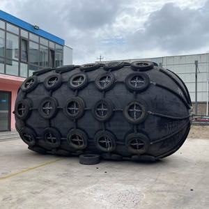 Fender pneumatique personnalisable avec pneus et chaînes pour usage maritime - Product Image 2