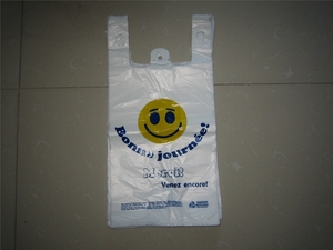 ถุงเสื้อยืดพลาสติกย่อยสลายได้ทางชีวภาพแบบกำหนดเองได้ - Product Image 3