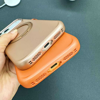 2025 nouveau design étui de téléphone dur pour PC avec support de téléphone à rotation de 360 pour iPhone 17 Pro Max étui de téléphone magnétique