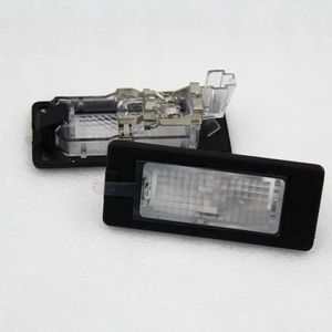 Luz de matrícula trasera 5N0/56D943021 de plástico integrado para Passat Lavida Octavia Superb Yeti - Product Image 2