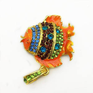 Venta al por mayor a granel Crystal Fish Modelo USB Flash Drive Cool Goldfish USB Memory Stick Thumb PenDrive - Product Image 6