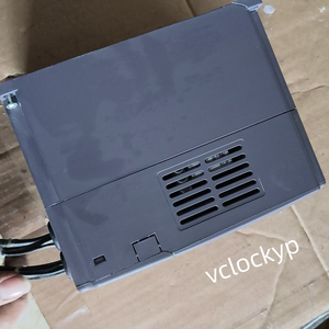 1PC Inverseur de fréquence d'occasion CHF100A-0R7G-4 0.75KW 380V 750W # - Product Image 4