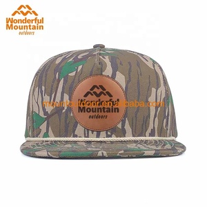 Gorro de algodón personalizado con 5 paneles, gorra de camuflaje en blanco con Parche de goma, parche de cuero bordado - Product Image 2
