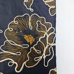 [TEX] قماش فوال قطن 100% بتطريز دانتيل مسطح جميل بنمط أوراق شجر ثلاثي الأبعاد للملابس النسائية - Product Image 3