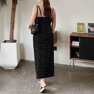 Robe longue noire à imprimé floral Runqi, col rond, taille naturelle, robe de soirée pour femmes N8773 - Product Image 3