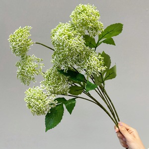 Bulbes artificiels d'amarilles, de tulipes et d'hortensias blancs, baies d'avoine, design en dentelle, décoration douce pour mariage, photographie en extérieur, décoration intérieure - Product Image 2