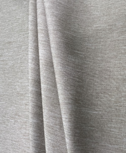 Tissu jersey gris chiné en viscose, polyester et élasthanne, motif flocon de neige, pour t-shirt, vêtements de détente et robe. - Product Image 2