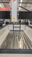 Máquina Fresadora CNC de 4 Ejes de Alta Precisión Rongchi RichAuto NC Studio PLC con Control Syntec