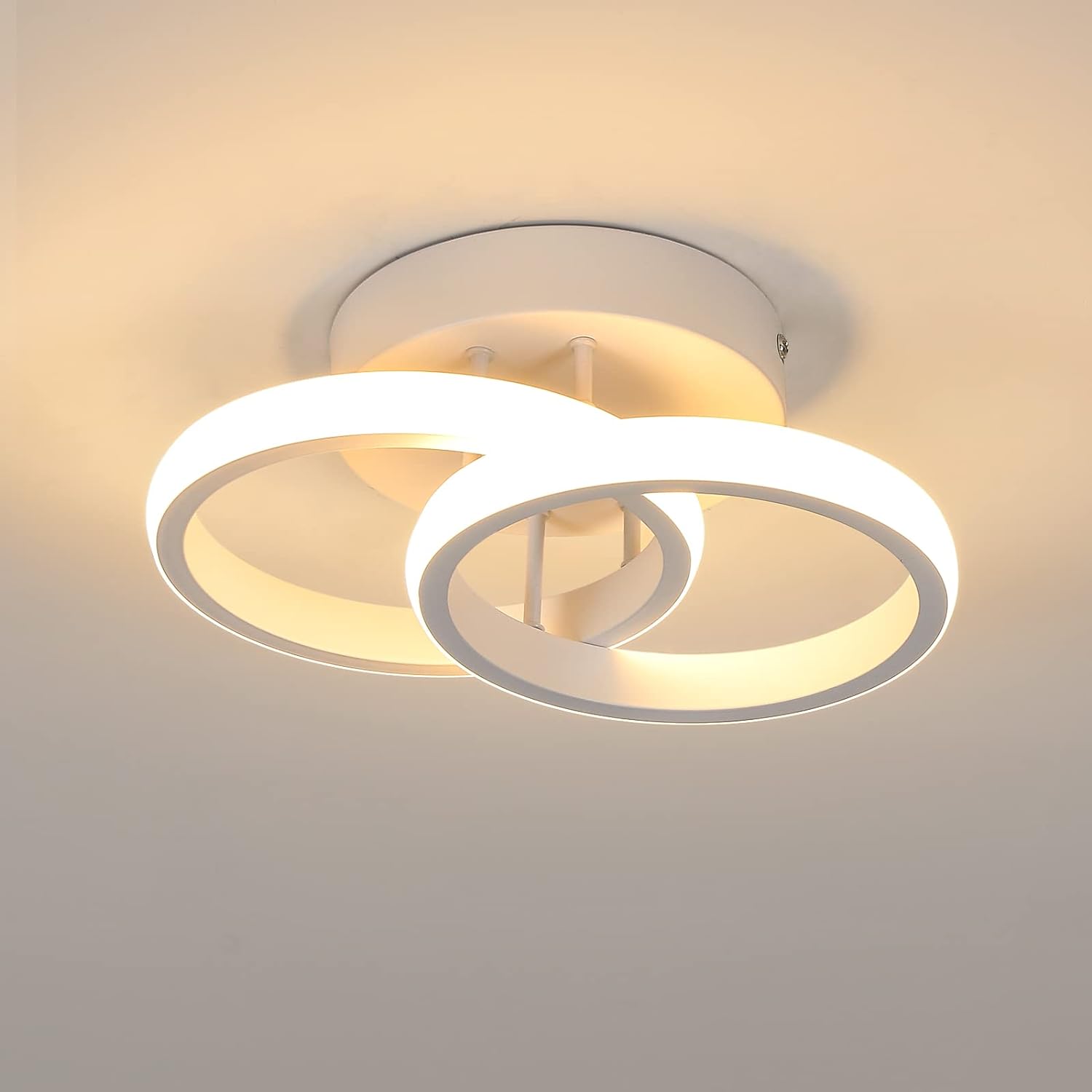 Style 4: Warm White Light with White Body
