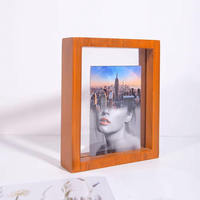 Cadre photo moderne double face en acrylique avec base en bois, support de présentation d'images de bureau, support en verre transparent pour la décoration de la maison