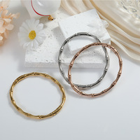 Bracelet jonc en acier inoxydable motif goutte d'eau et bambou, 68mm 59mm, manchette ovale torsadée avec perles, Or, Or rose, Acier, Bijoux en gros