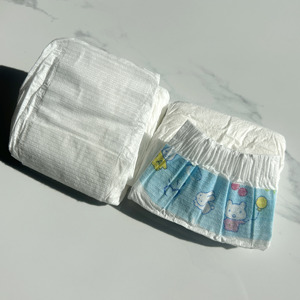 Couches jetables pour chien femelle, petites, super absorbantes et anti-fuites, pour les troubles de la miction ou l'incontinence - Product Image 4