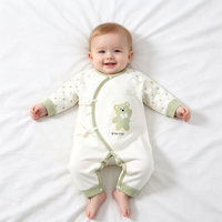 Barboteuse bébé en coton style kimono, adorable imprimé ours cerf-volant, manches longues, design à nouer sur le côté, entrejambe à boutons-pression, pour nouveau-né, usage quotidien