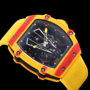 Reloj Mecánico de Alta Gama para Hombre, Diseño Esqueleto, Resistente al Agua, Correa de Lona, Fibra de Carbono Amarilla - Product Image 3
