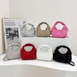 Nouvel Arrivage Sac à Bandoulière de Luxe en Cuir pour <span class=keywords><strong>Femme</strong></span>, Sac Porté Épaule Personnalisé Tendance, Sac Croisé Portable, Sac Sous le Bras Brodé Fabriqué sur Mesure - Product Image 1