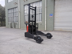 Nuevo modelo de carretilla elevadora eléctrica portátil, capacidad de carga de 1500kg, apilador de escenario de altura de elevación de <span class=keywords><strong>3m</strong></span> - Product Image 4
