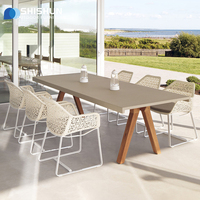 Ensemble de table et chaises de salle à manger d'extérieur moderne et durable pour hôtel, jardin, cour et villa - Meubles de jardin en rotin pour fêtes