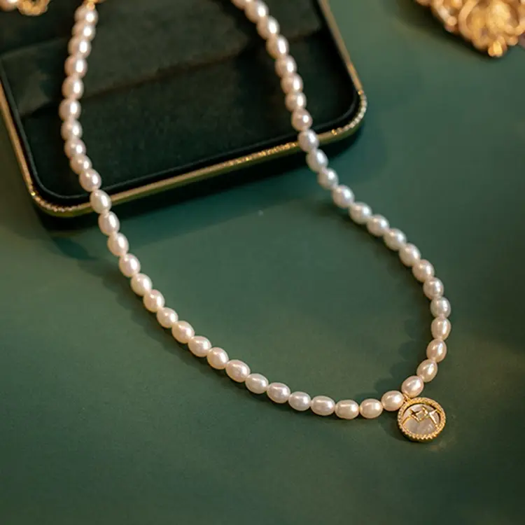 Collana a catena da donna di alta qualità barocca naturale collana con ciondolo a stella opale collana con perle di zircone temperamento elegante francese