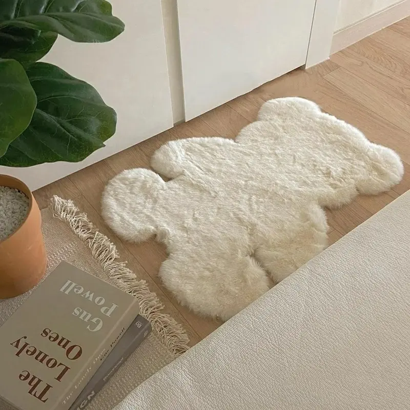 Soft Faux Fur Rug White Fluffy Cute Bear Mat Shag Cartoon Character Fur Area Mat for Bedroom Living Room