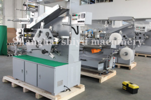 6-8-Farben-Roll-to-Roll-CI-Flexodruckmaschine für Polyester-Satinbänder und Papier - Product Image 2
