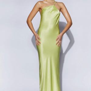 ชุดเดรสยาวรัดรูปสำหรับผู้หญิง ดีไซน์หรูหราสำหรับงานปาร์ตี้และงานกลางคืน สายเดี่ยวเปิดหลัง สไตล์ลำลอง - Product Image 6