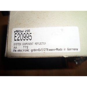 IFM Efector E20995 Sensor Industrial Proximity Sensor Metal Housing - Product Image 3