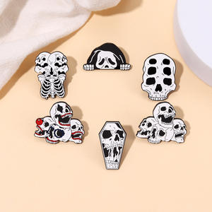 Hip Hop Punk Schwarz Weiß Pompous Emaille Pins Mehrere Skelett Clown Broschen Rucksack Revers Hüfte Schmuck Geschenke Souvenir - Product Image 1
