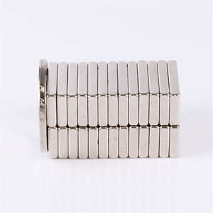 Xinhongchang Usine Directe En Gros Néodyme N35 Bloc Aimant Forte Aspiration Pliage Utilisation Industrielle Résistant Démagnétisation - Product Image 4