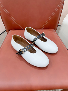 Zapatos Planos de Mujer Alaias Estilo Punk Mary Jane, Novedad 2025, Parte Superior de Cuero Genuino, Punta Cuadrada, Correa con Hebilla y Remaches, Estilo Dulce y Moderno - Product Image 3