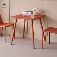 Table à manger carrée légère du fabricant, imperméable pour intérieur, extérieur, patio, balcon
