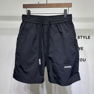 Shorts cargo technique pour homme de haute qualité, multi-poches, style streetwear ample, en nylon, demi-pantalon, vêtements décontractés pour l'extérieur TKAN7737 - Product Image 1