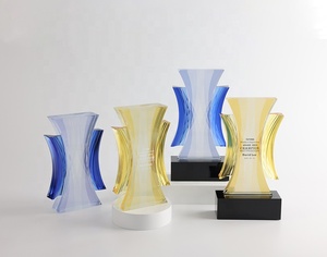 Trophée en verre Jadevertu 2024 pour la reconnaissance des réalisations, trophée en cristal Liuli, trophée <span class=keywords><strong>Feng</strong></span> <span class=keywords><strong>Shui</strong></span>, trophées en cristal, récompenses en verre - Product Image 4