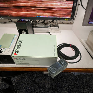 KEYENCE FD-XA1 FD-XA2 FD-XA5 FD-XS1 FD-XS20 FD-XS20E FD-XS8E FD-XS1E FD-XS8 FD-XC8R1 FD-XC8R2 FD-XC8R3 클램프온 유량 센서 DIN - Product Image 1