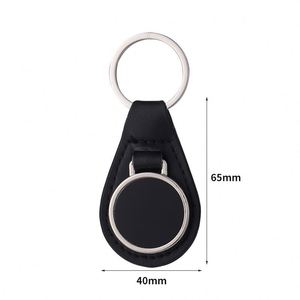 Porte-clés en cuir PU personnalisé avec logo, forme ronde, luxe vintage, marron, gaufré, gravé au laser, avec logo - Product Image 1