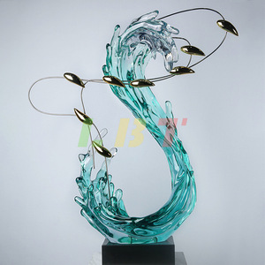 Sculpture en résine Creative Wave, base noire irrégulière et abstraite, pièce d'art décorative pour la maison - Product Image 2
