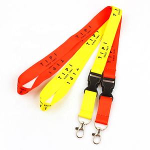 Sangle de cou en polyester personnalisée Impression par transfert de chaleur avec techniques de gaufrage numérique offset - Product Image 3