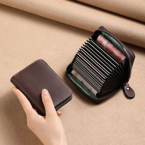 Porte-cartes de crédit ultra-fin en cuir PU pour homme avec logo personnalisé, grande capacité, emplacements multiples pour cartes, design uni - Product Image 3